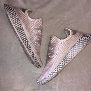Adidas Deerupt Runner